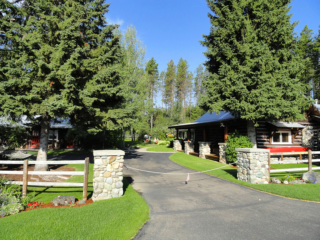 Our Lodge Lodging Near Glacier National Park AdventureHikesPlus!